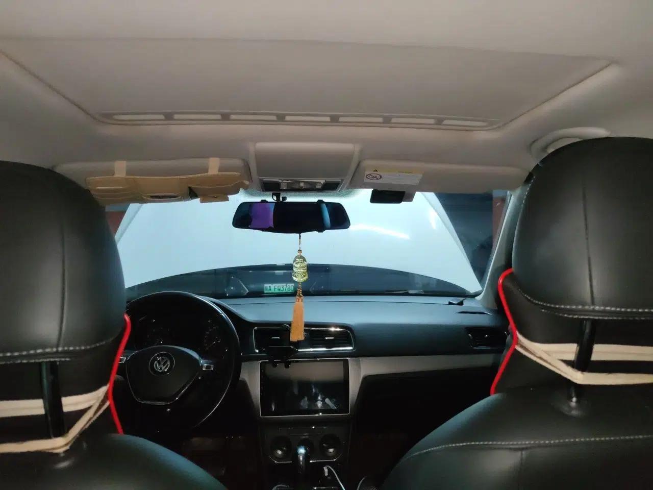 Volkswagen Lavida 2017 1.6L Automatic Comfort Edition — миниатюра 18