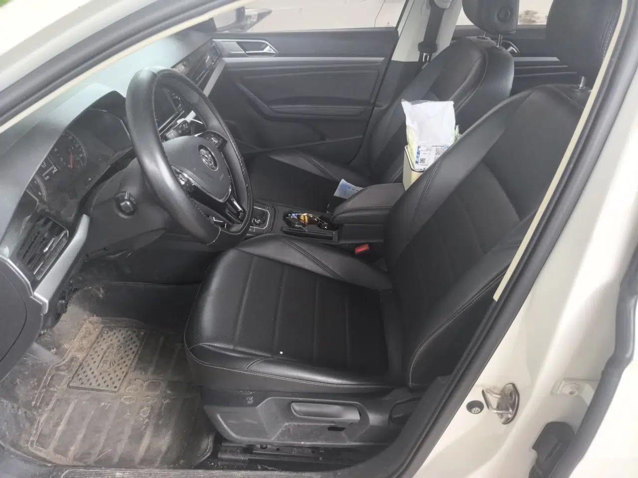 Volkswagen Lavida 2019 1.5L Automatic Comfort Edition China VI Standard — миниатюра 14