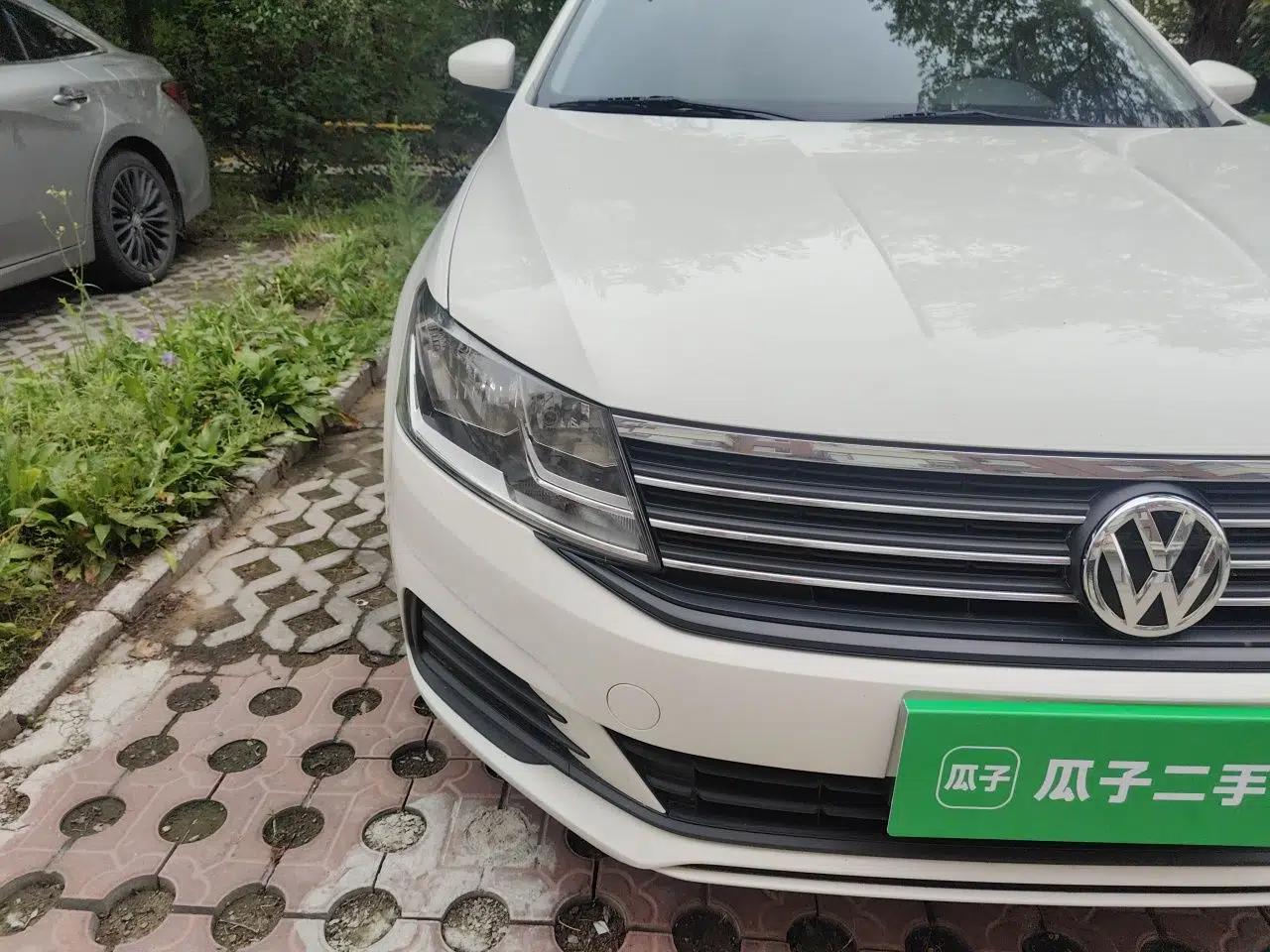Volkswagen Lavida 2019 Lavida Start 1.5L Automatic Trendy Version China VI Standard — миниатюра 7