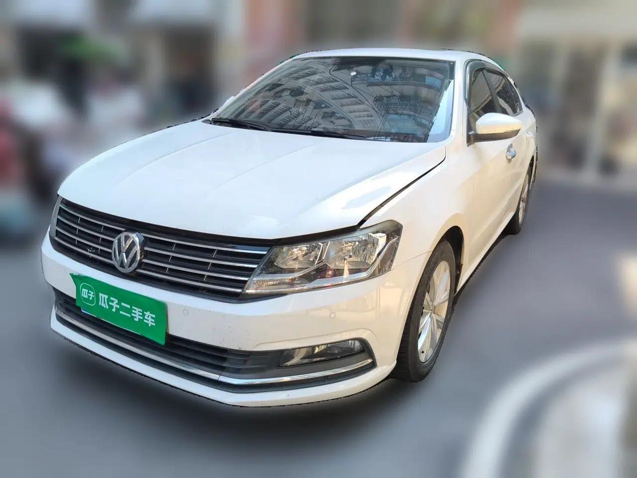 Volkswagen Lavida 2017 1.6L Automatic Comfort Edition — миниатюра 1