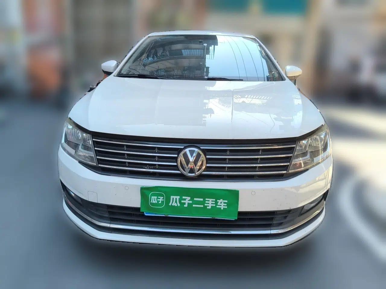 Volkswagen Lavida 2017 1.6L Automatic Comfort Edition — миниатюра 2