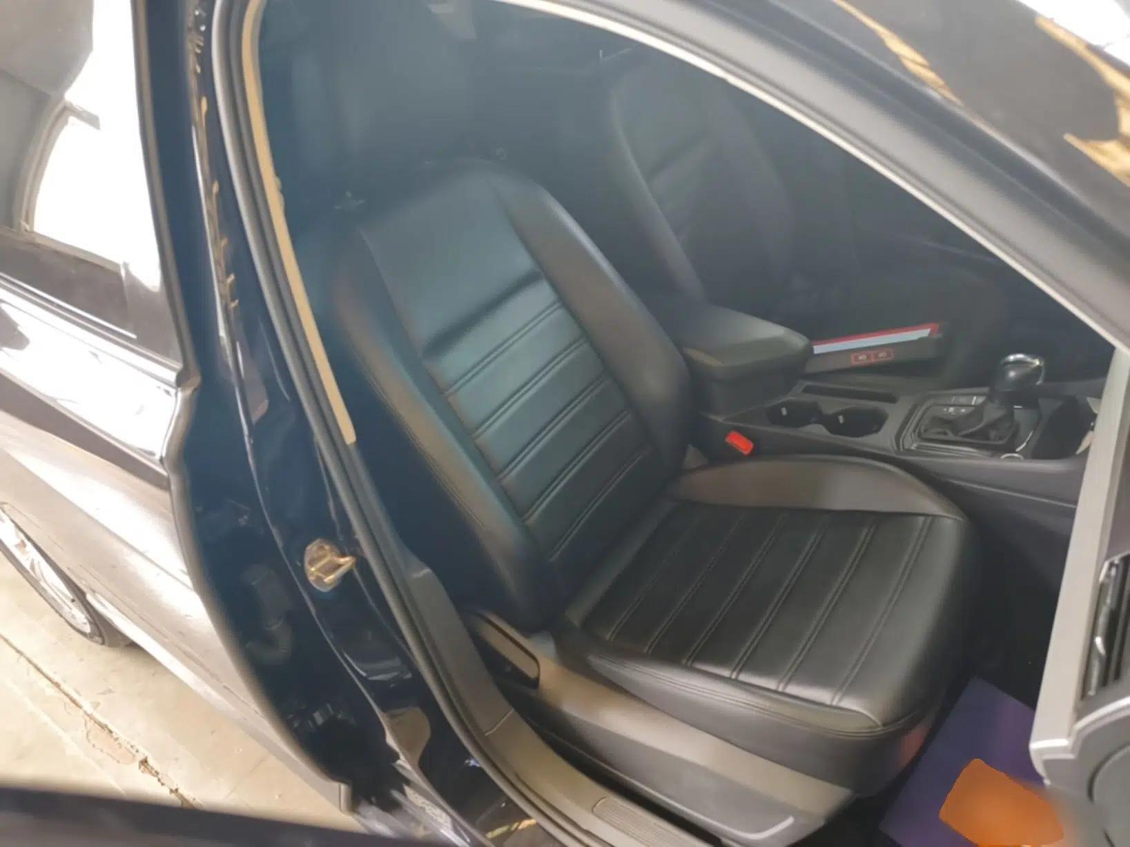 Volkswagen Lavida 2022 1.5L Automatic Fashion Edition — миниатюра 19