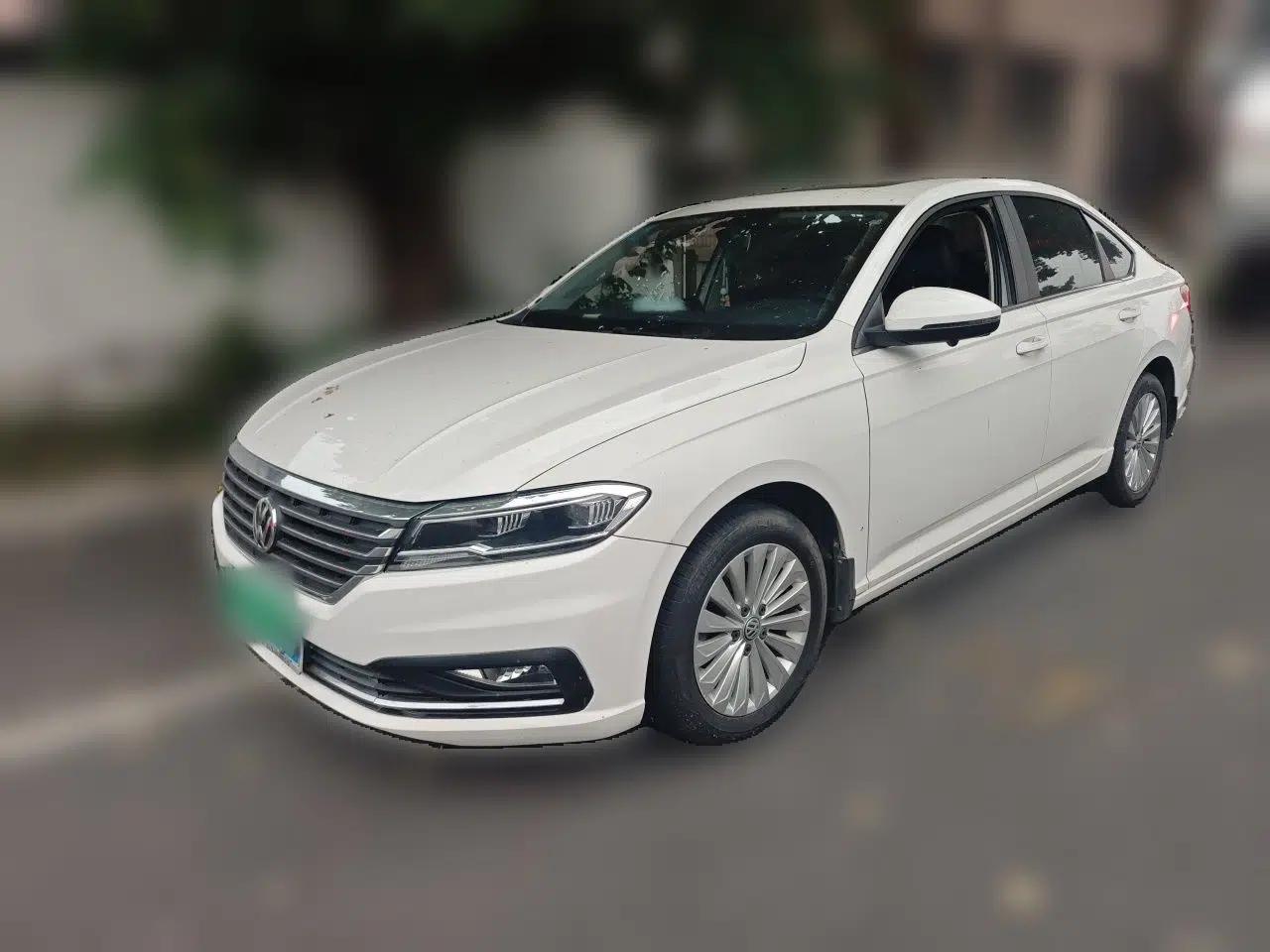 Volkswagen Lavida 2019 1.5L Automatic Comfort Edition China VI Standard — миниатюра 1