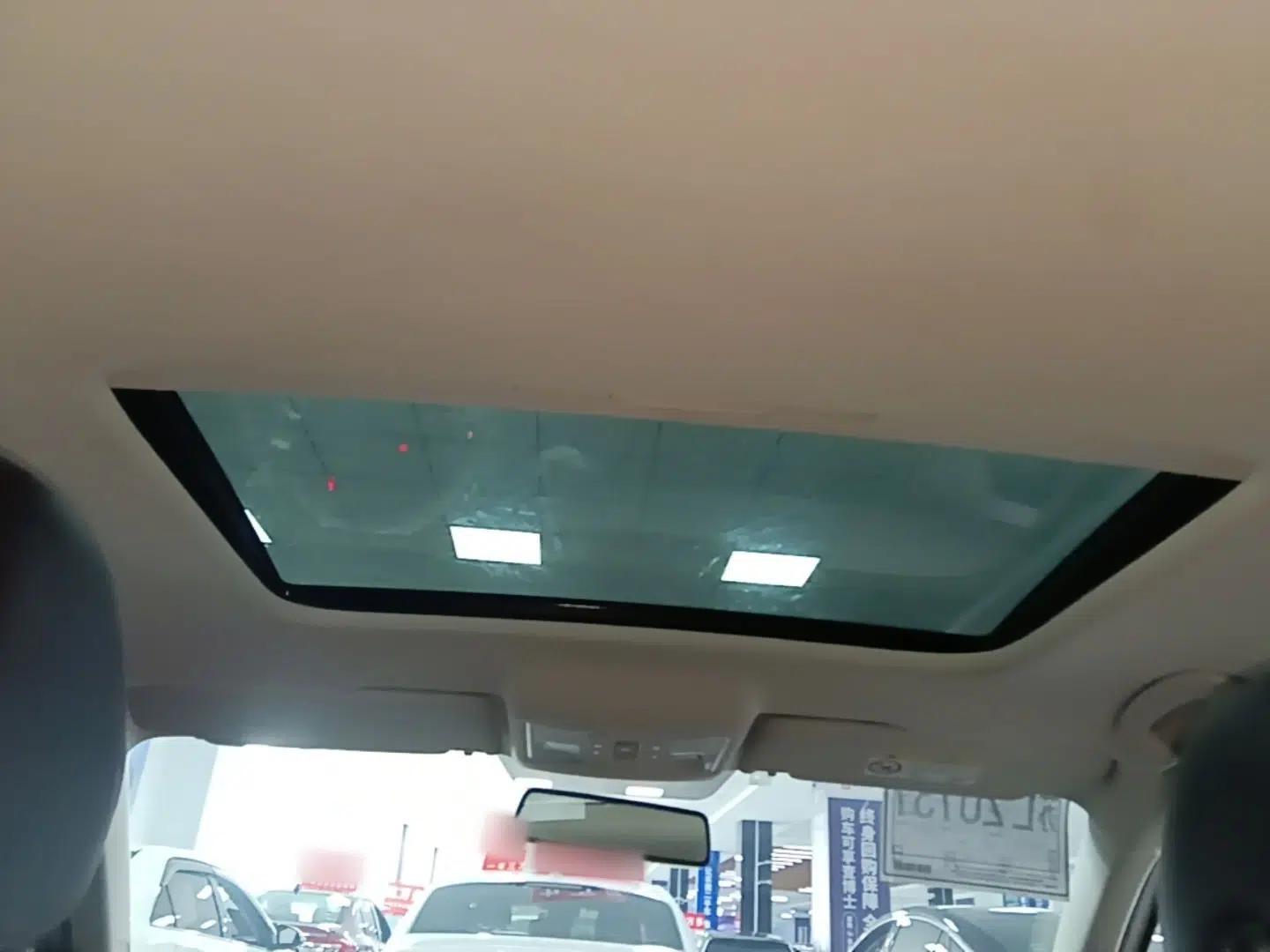Volkswagen Lavida 2021 1.5L Automatic Comfort Edition — миниатюра 21