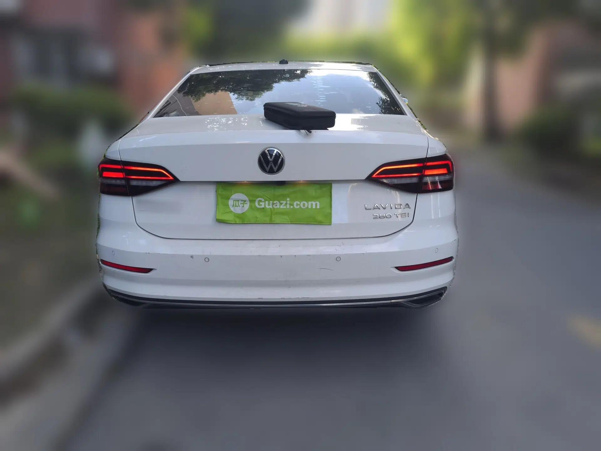 Volkswagen Lavida 2021 280TSI DSG Comfort Edition — миниатюра 5