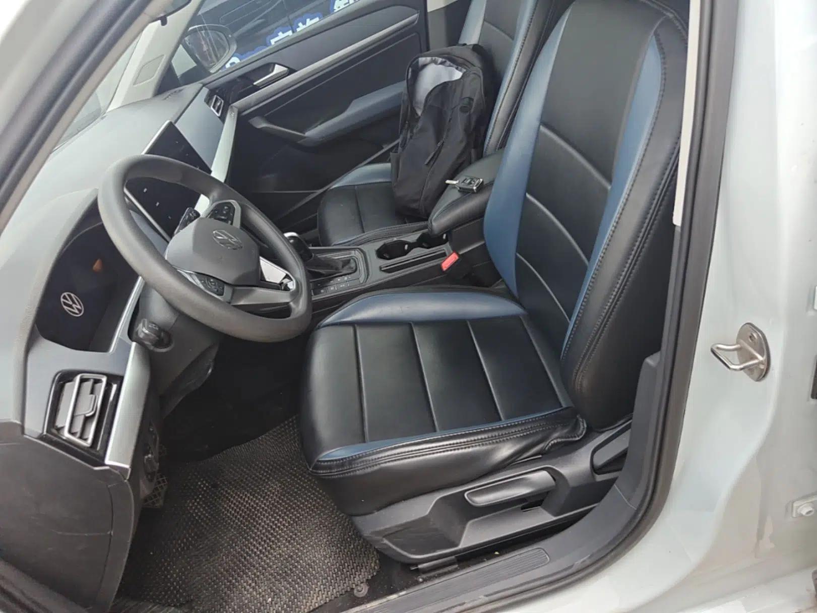 Volkswagen Lavida 2023 Revised 1.5L Automatic DeYi Edition — миниатюра 17