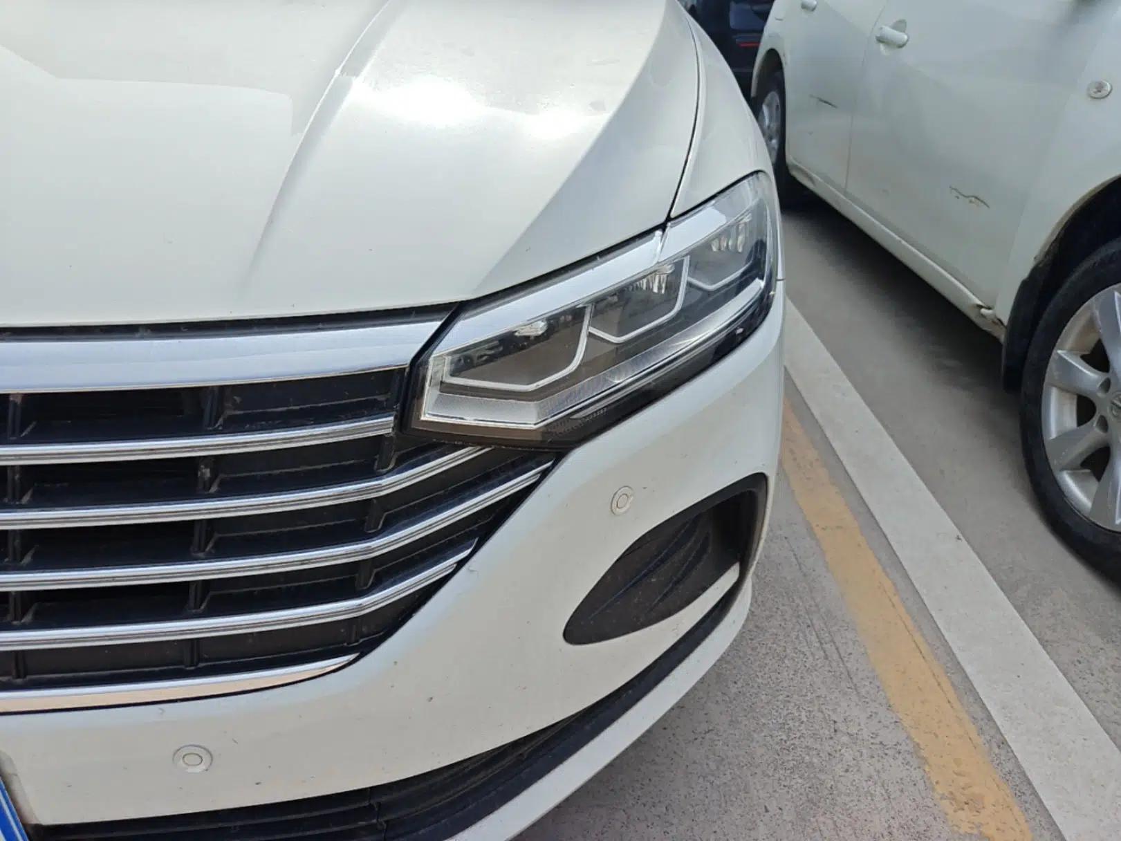 Volkswagen Lavida 2023 Revised 1.5L Automatic DeYi Edition — миниатюра 8