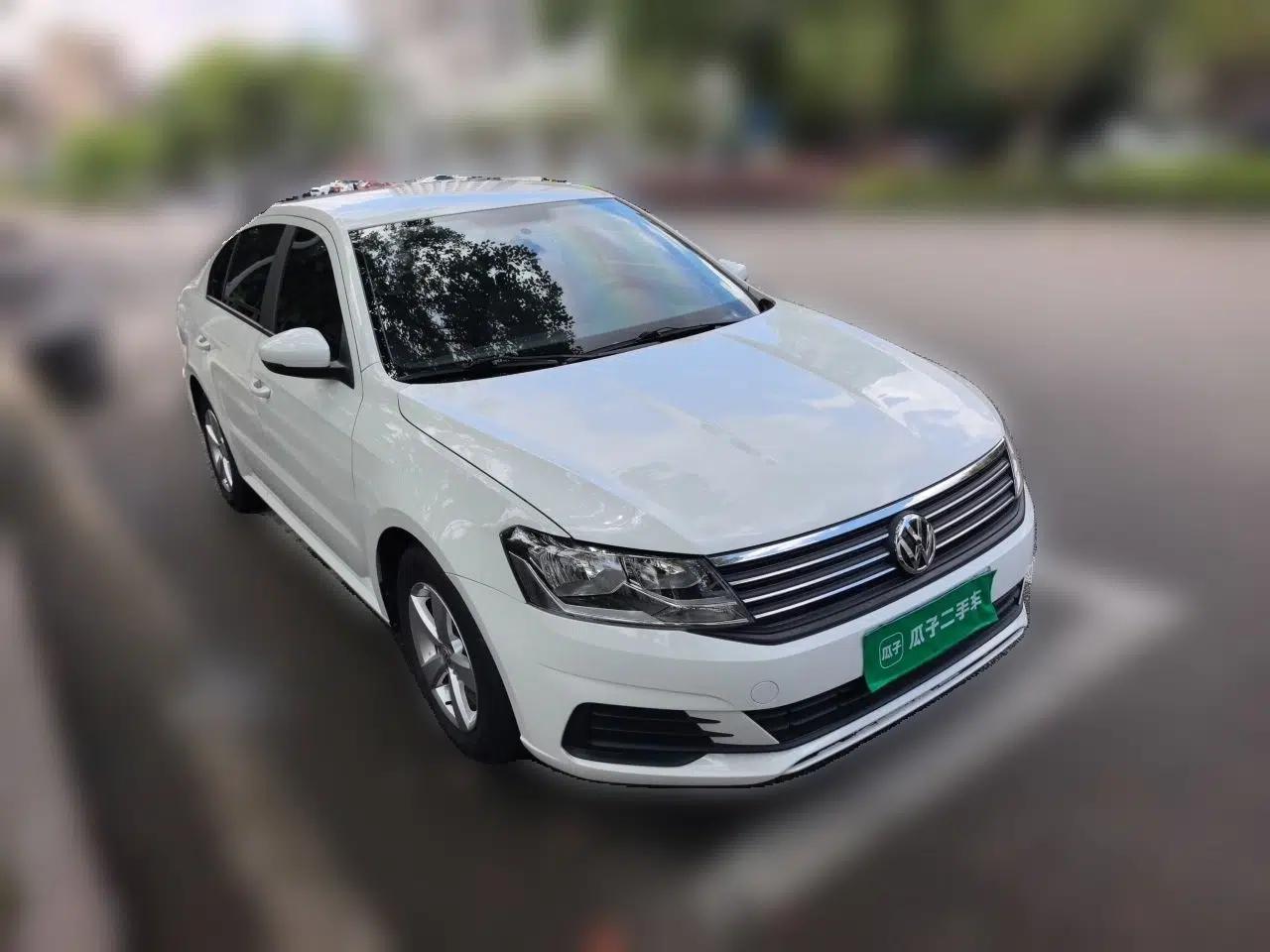 Volkswagen Lavida 2019 Lavida Start 1.5L Automatic Trendy Version China VI Standard — миниатюра 3