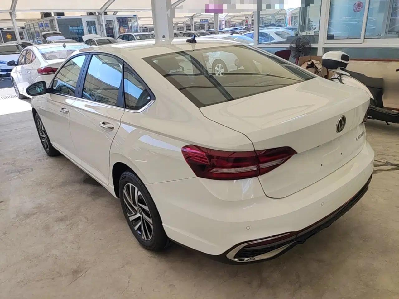 Volkswagen Lavida 2026 1.5L Automatic Starry Five-Million Edition — миниатюра 13