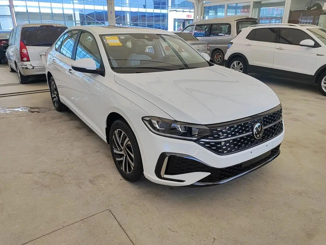 Volkswagen Lavida 2026 1.5L Automatic Starry Five-Million Edition — миниатюра 3