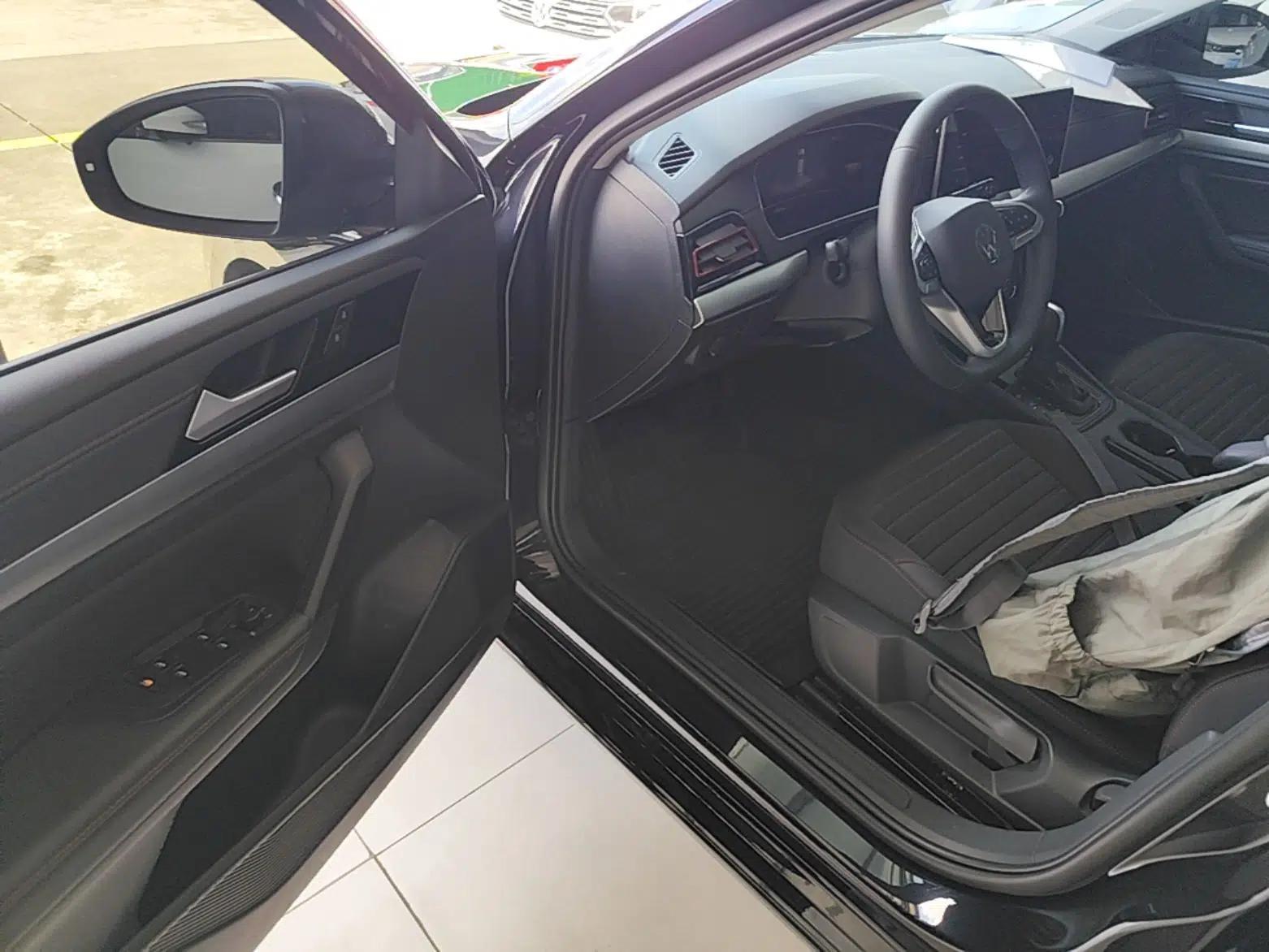 Volkswagen Lavida 2024 300TSI DSG Starry Sky Deluxe Edition — миниатюра 18