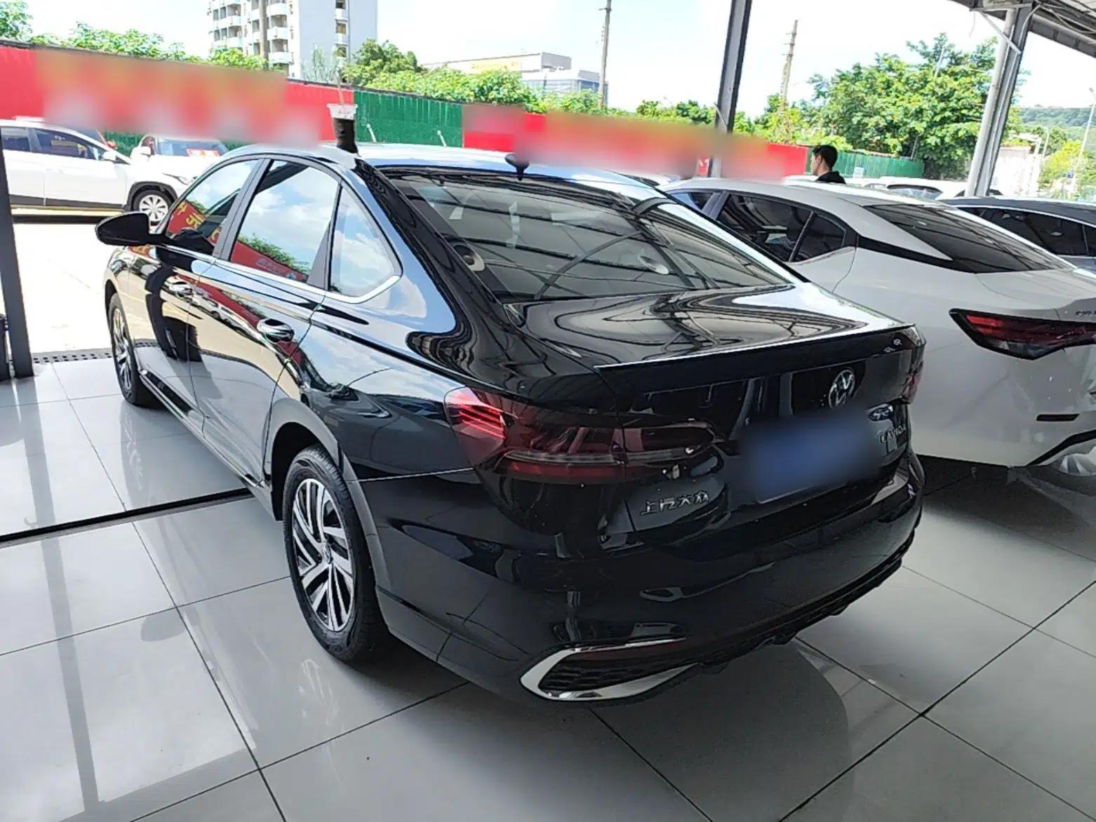 Volkswagen Lavida 2024 300TSI DSG Starry Sky Deluxe Edition — миниатюра 4