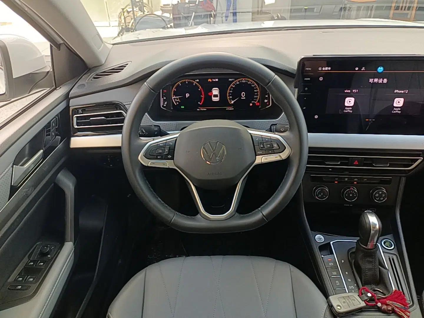 Volkswagen Lavida 2023 Revised Version 1.5L Automatic Starry Sky Edition – 5 Million Units — миниатюра 13