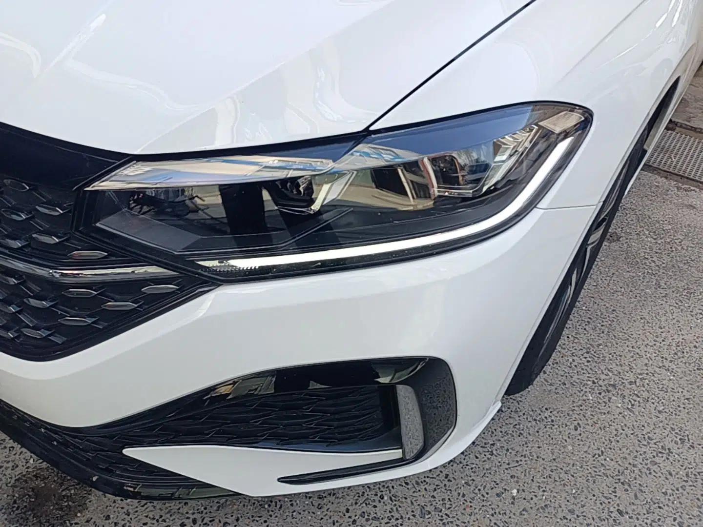 Volkswagen Lavida 2023 Revised Version 1.5L Automatic Starry Sky Edition – 5 Million Units — миниатюра 8