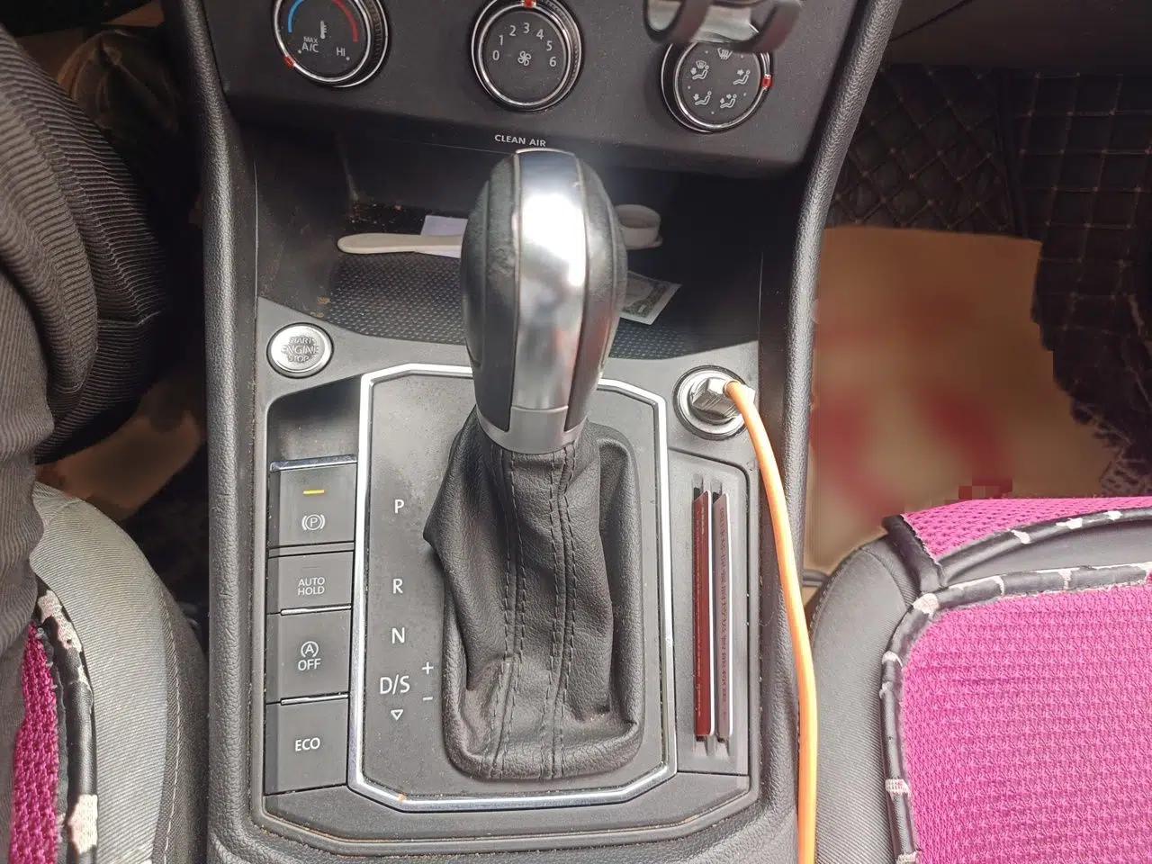 Volkswagen Lavida 2023 280TSI DSG Full-Comfort Edition — миниатюра 13