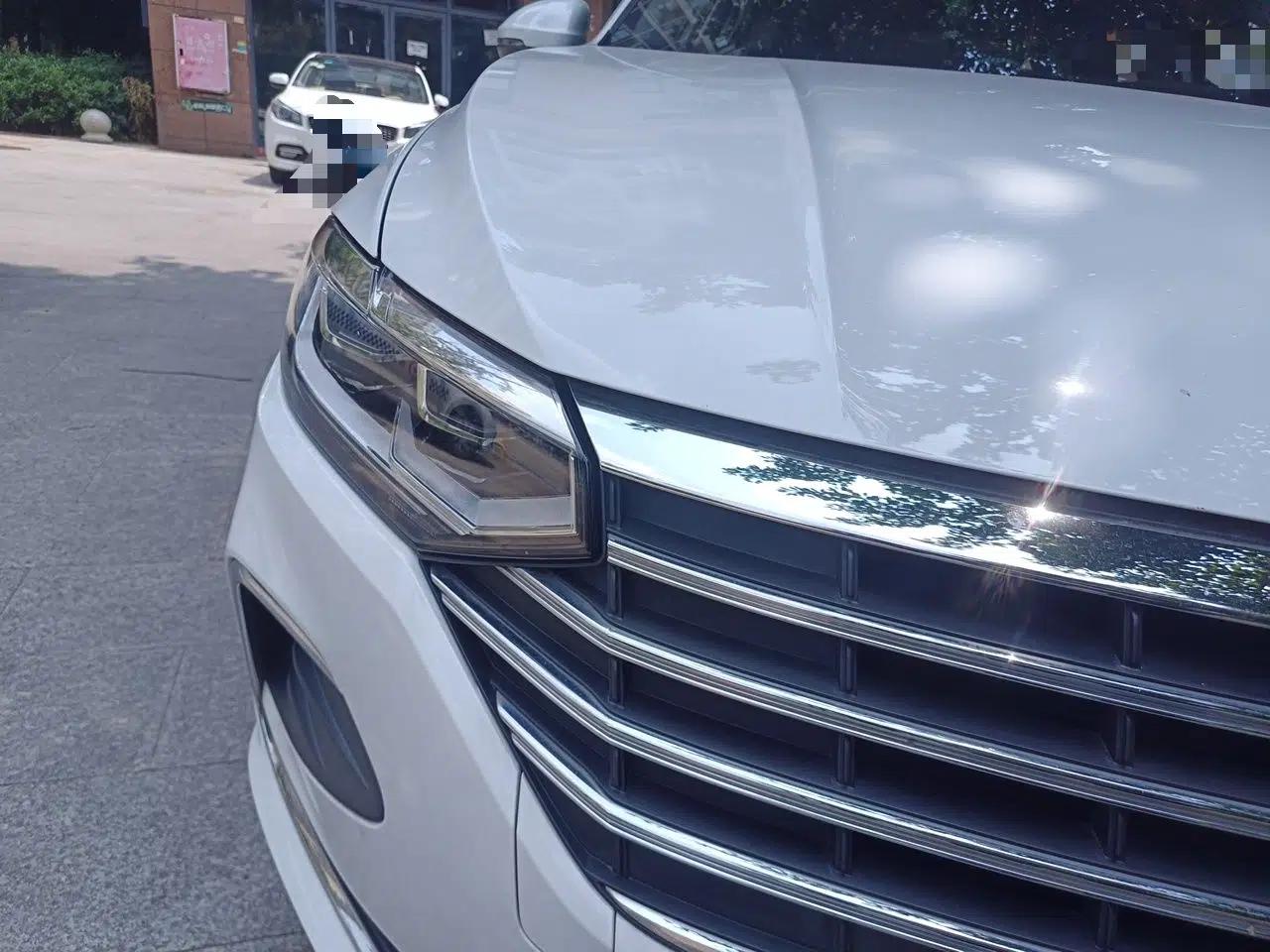 Volkswagen Lavida 2023 280TSI DSG Full-Comfort Edition — миниатюра 7