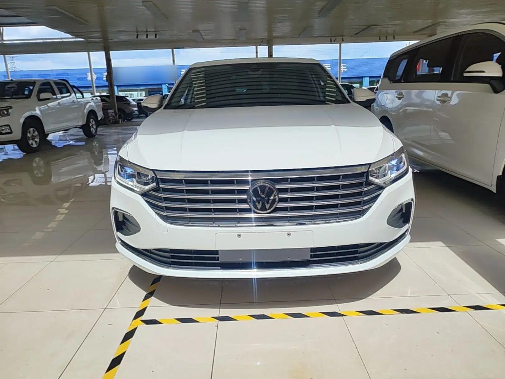 Volkswagen Lavida 2023 300TSI DSG Full-Comfort Edition — миниатюра 2