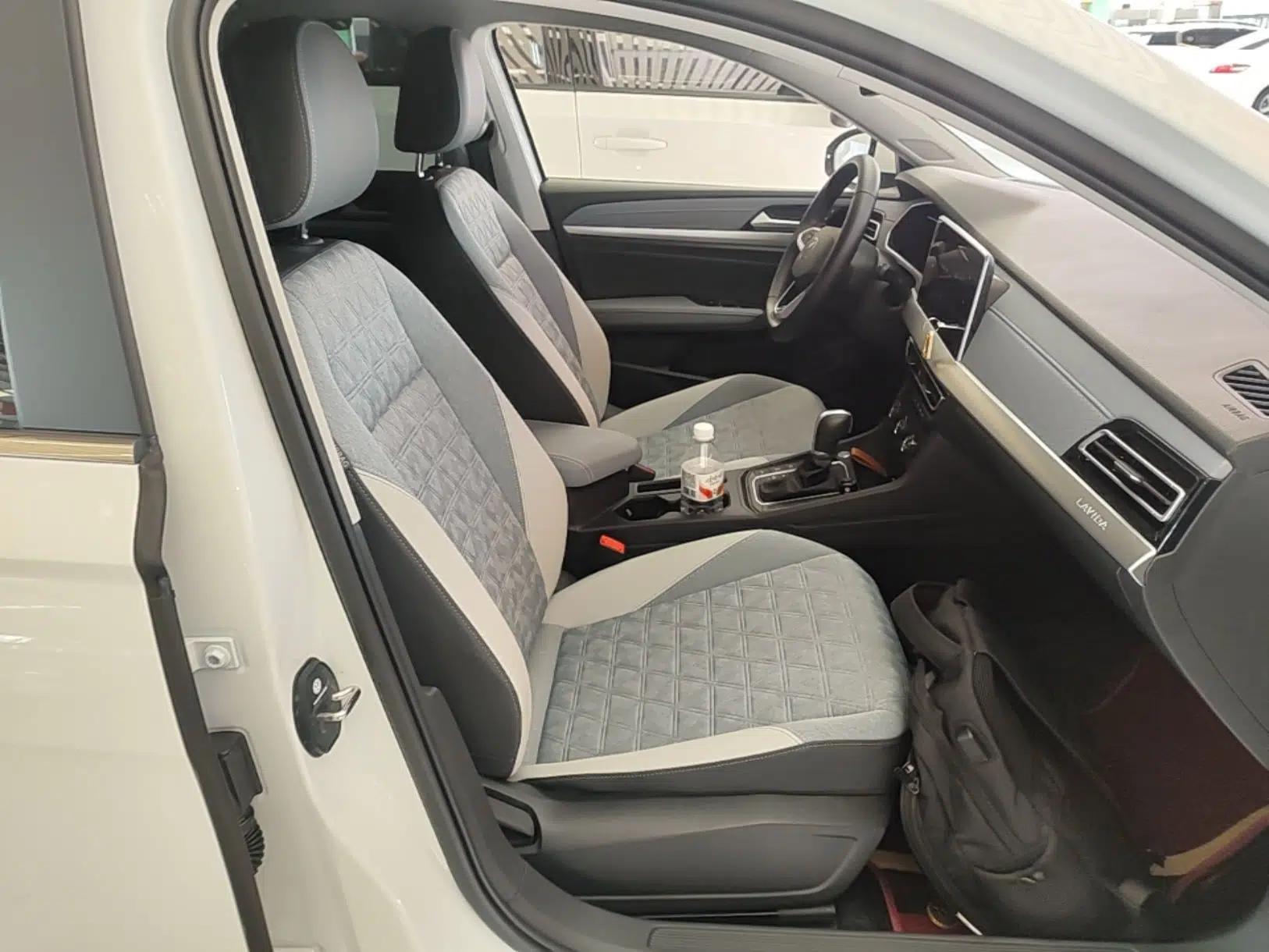 Volkswagen Lavida 2023 300TSI DSG Full-Comfort Edition — миниатюра 19