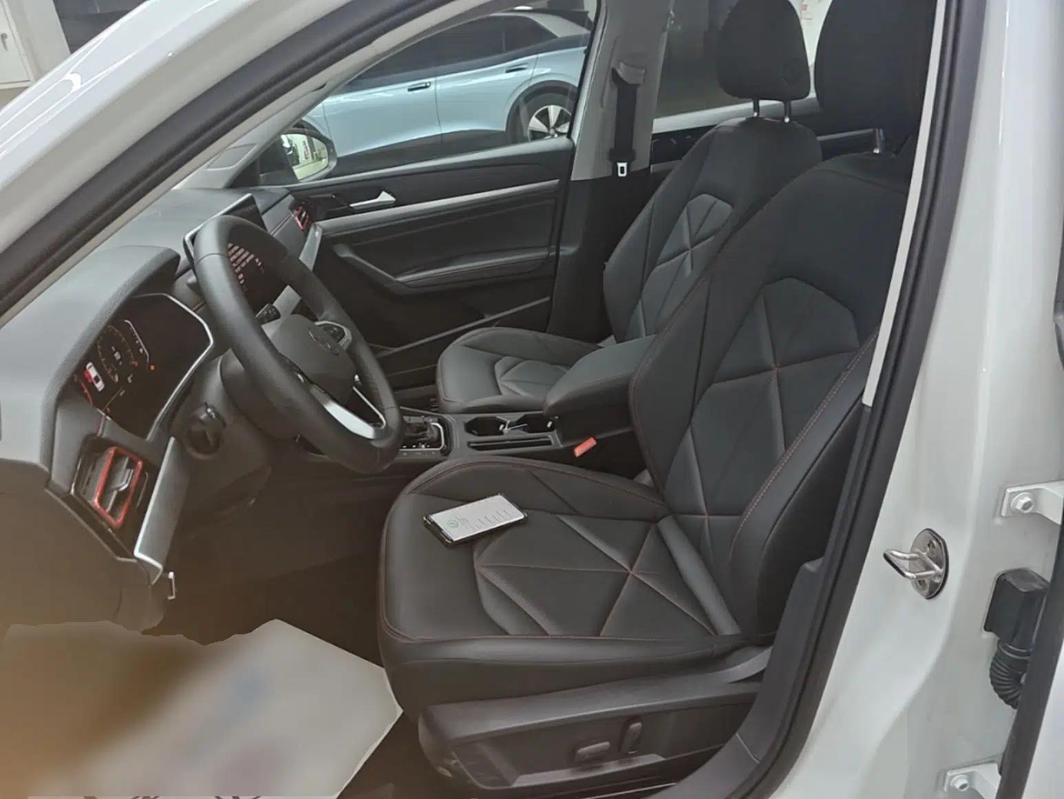 Volkswagen Lavida 2024 300TSI DSG Starry Sky Leading Edition — миниатюра 17