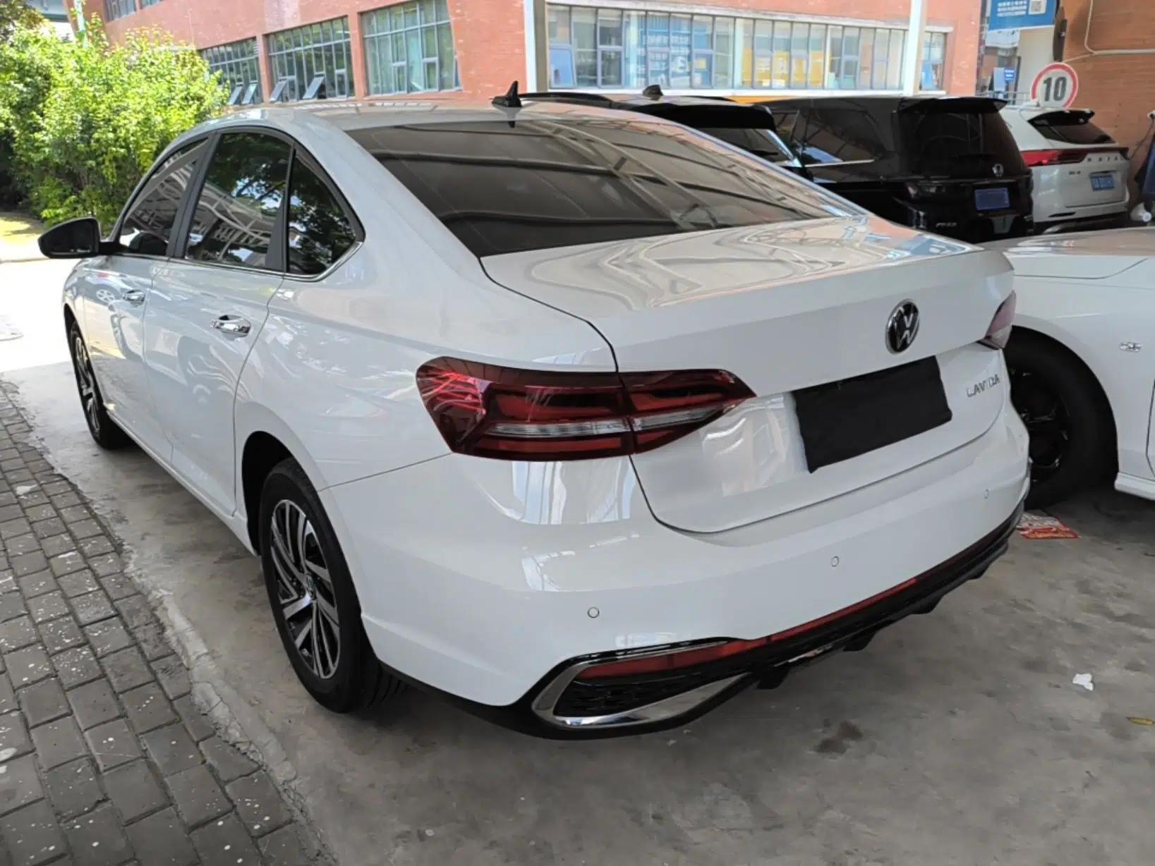 Volkswagen Lavida 2024 1.5L Automatic Starry Sky 5 Million Edition — миниатюра 4