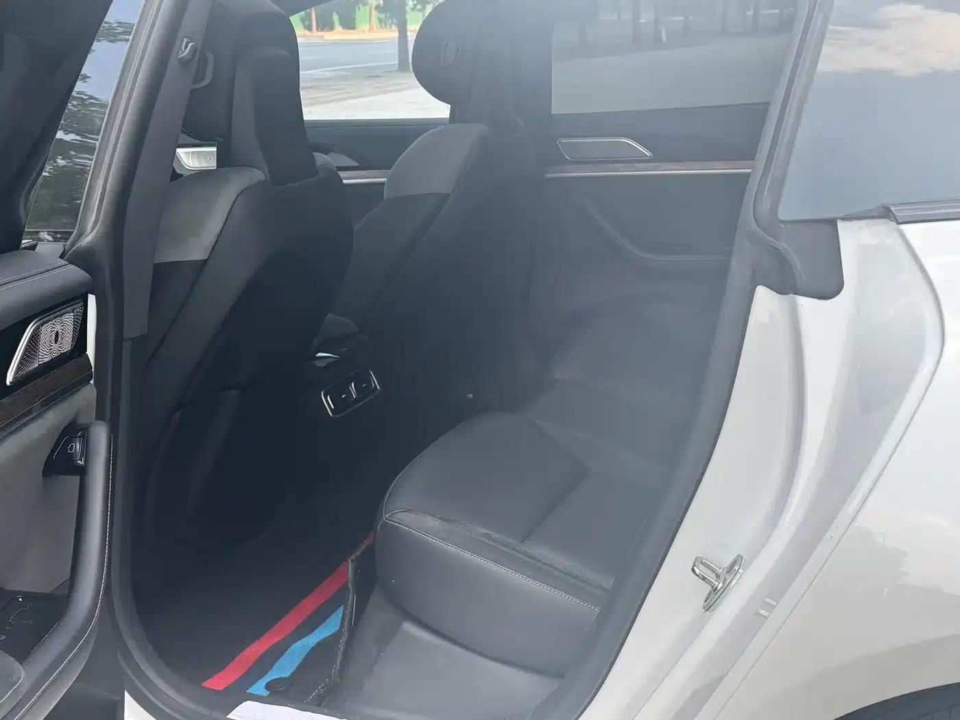 Nezha S 2022 Range Extended Version 1160km Rear-Wheel Drive Large Version — миниатюра 5