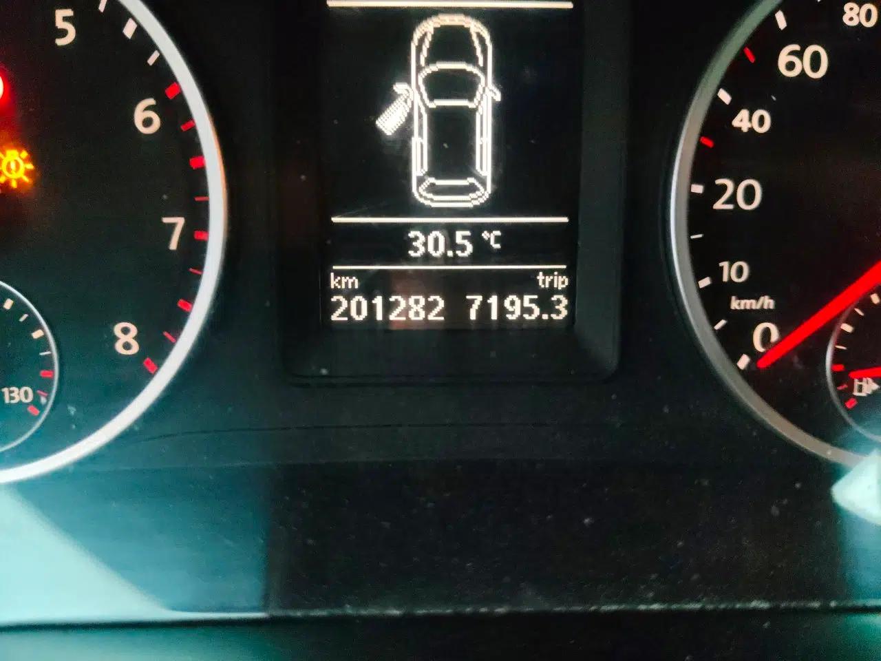 Volkswagen Tiguan 2012 1.8TSI Automatic All-Wheel Drive Elite Edition — миниатюра 12