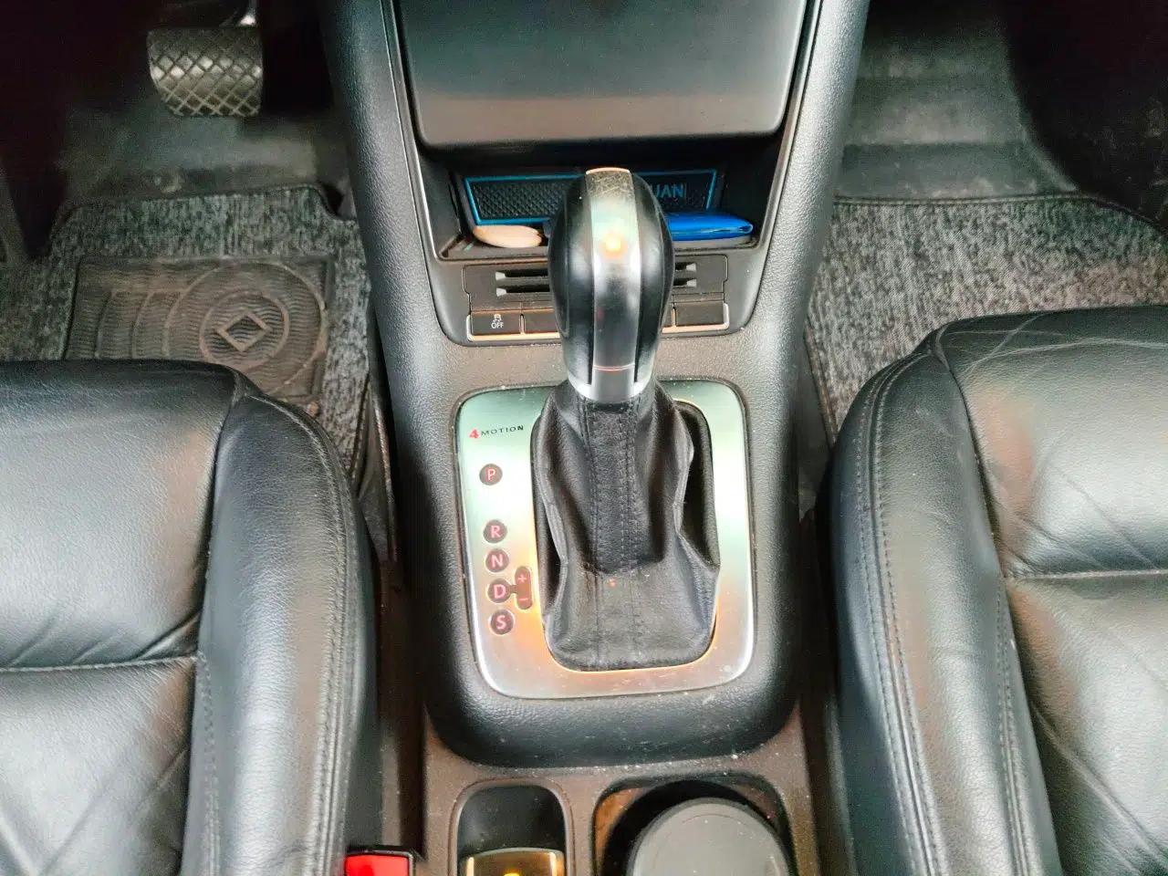 Volkswagen Tiguan 2012 1.8TSI Automatic All-Wheel Drive Elite Edition — миниатюра 14