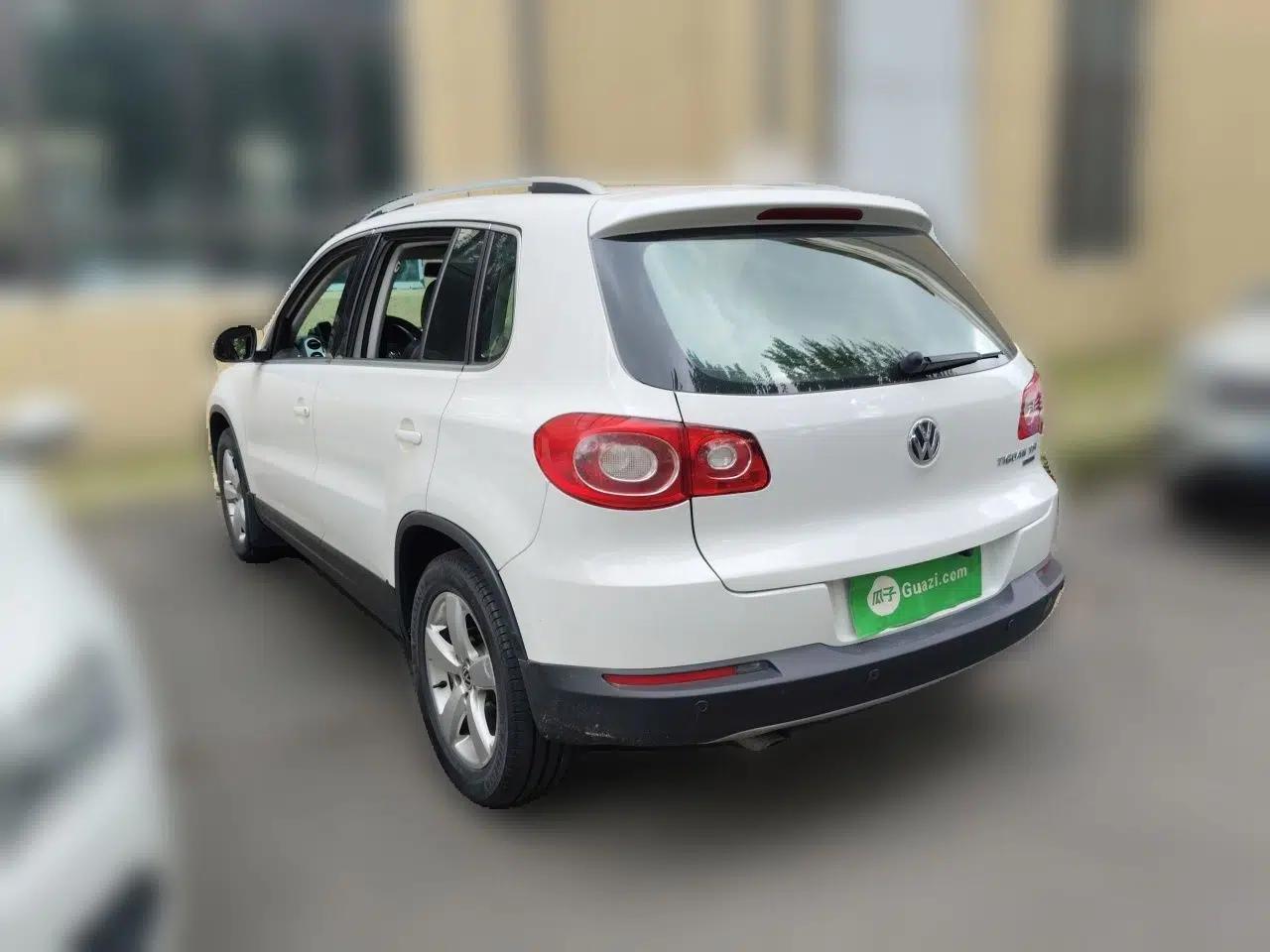 Volkswagen Tiguan 2012 1.8TSI Automatic All-Wheel Drive Elite Edition — миниатюра 4