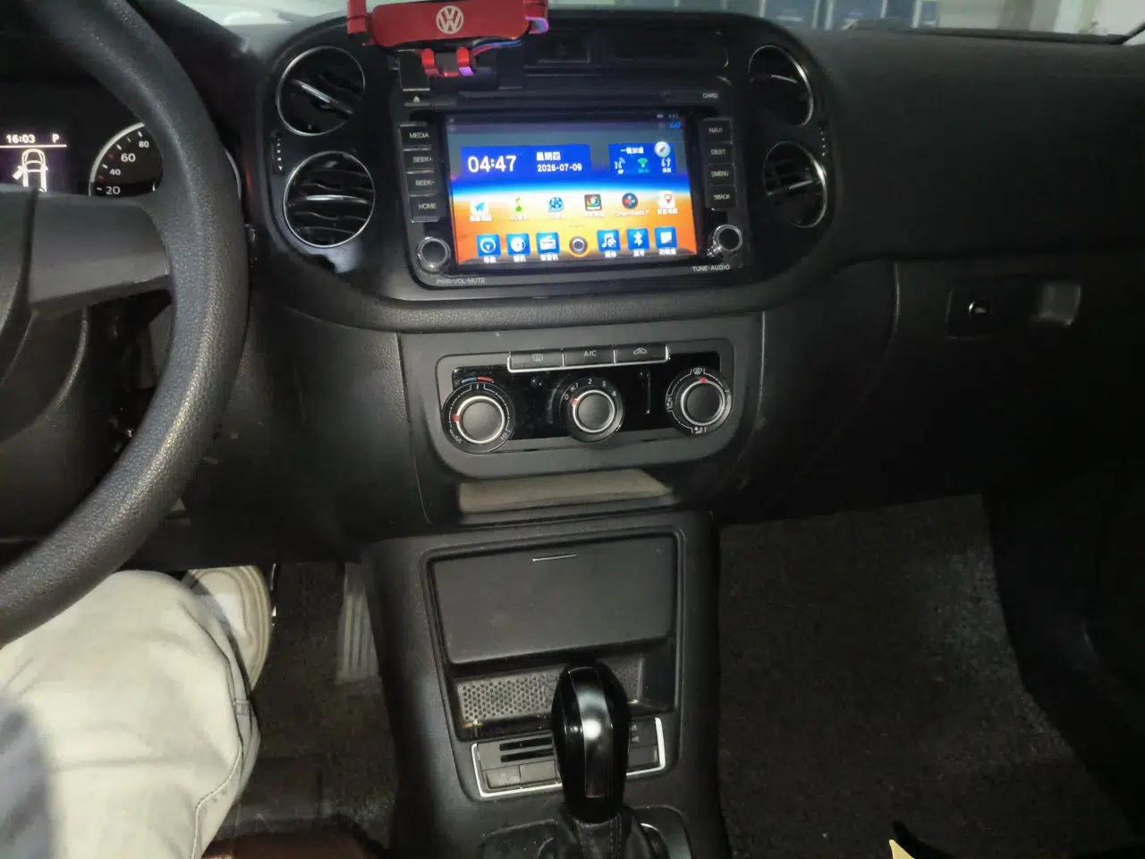 Volkswagen Tiguan 2013 1.8TSI Automatic Two-Wheel Drive Trend Edition — миниатюра 13