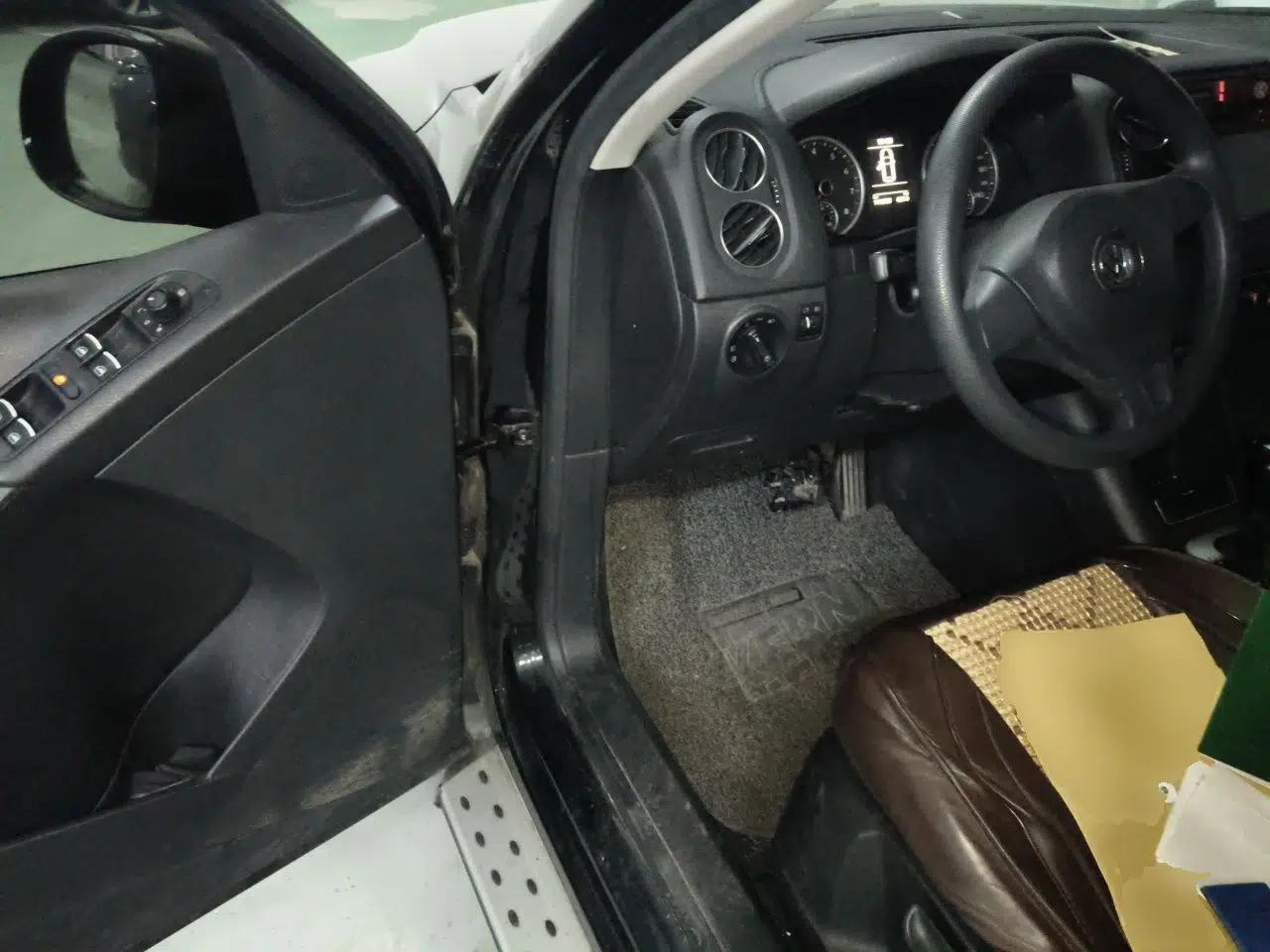 Volkswagen Tiguan 2013 1.8TSI Automatic Two-Wheel Drive Trend Edition — миниатюра 16