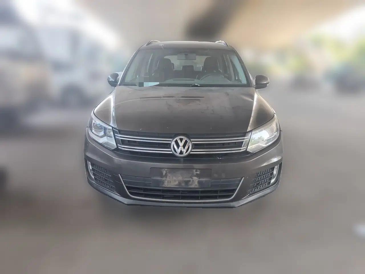 Volkswagen Tiguan 2013 1.8TSI Automatic Two-Wheel Drive Trend Edition — миниатюра 2