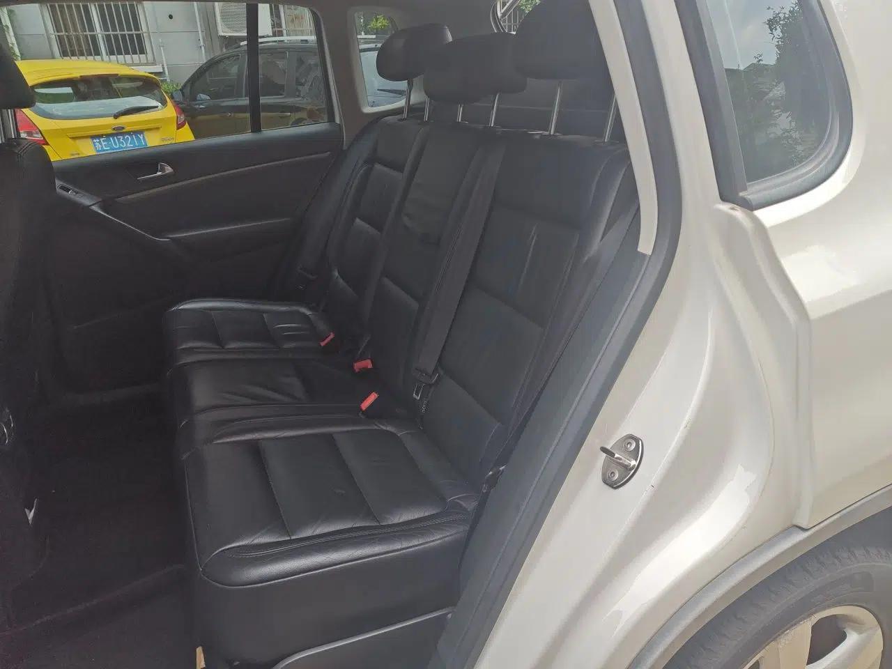 Volkswagen Tiguan 2013 1.8TSI Automatic All-Wheel-Drive Comfort Edition — миниатюра 17