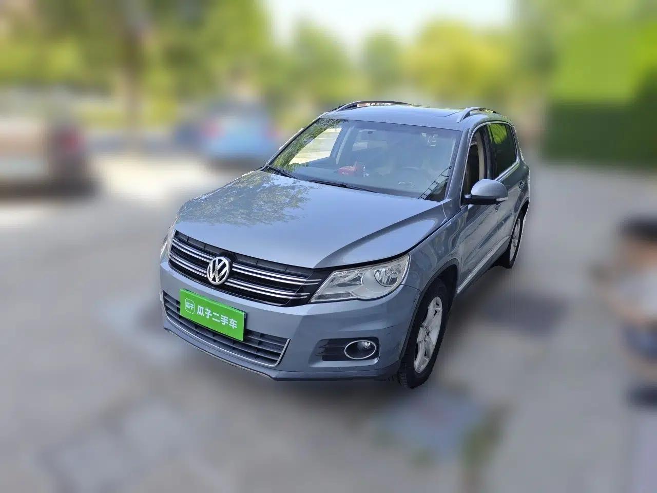 Volkswagen Tiguan 2010 1.8TSI Automatic All-Wheel-Drive Elite Edition — миниатюра 1