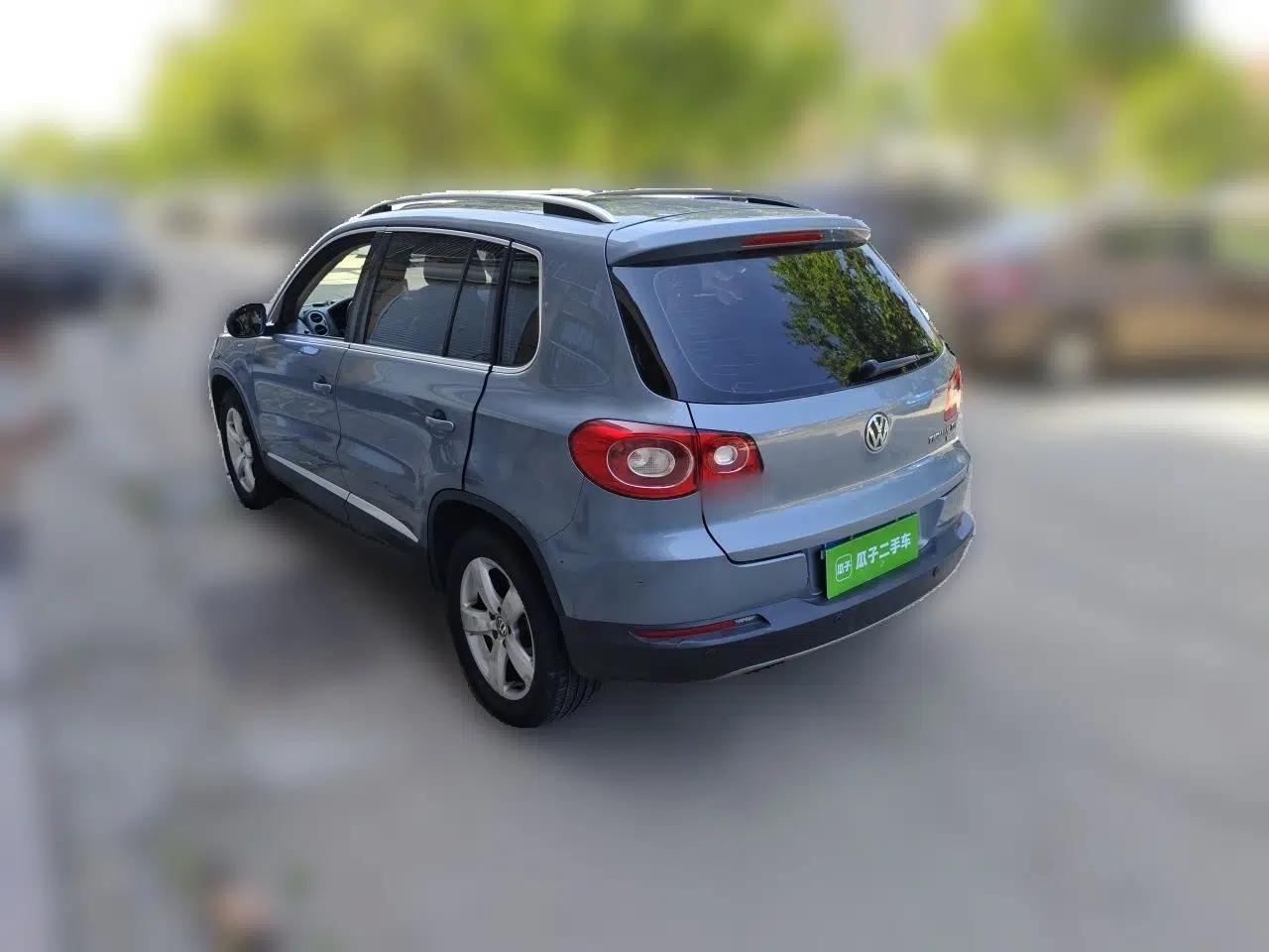 Volkswagen Tiguan 2010 1.8TSI Automatic All-Wheel-Drive Elite Edition — миниатюра 4