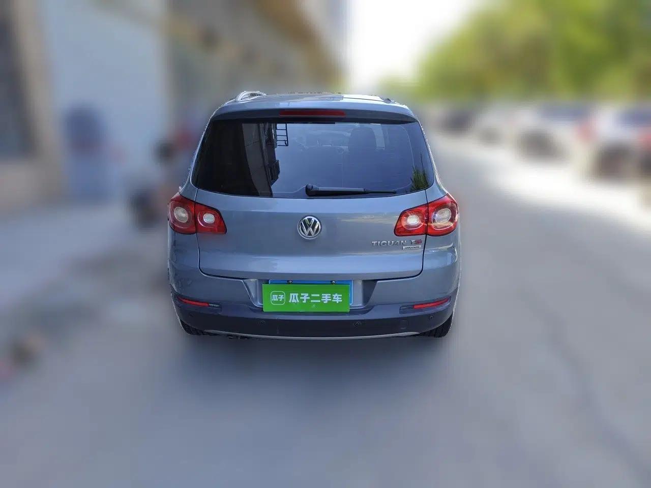Volkswagen Tiguan 2010 1.8TSI Automatic All-Wheel-Drive Elite Edition — миниатюра 5