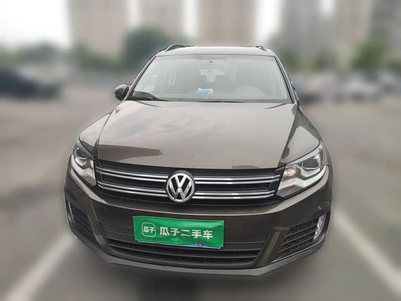 Volkswagen Tiguan 2016 280TSI Automatic Two-Wheel-Drive Silk Road Style Edition — миниатюра 2
