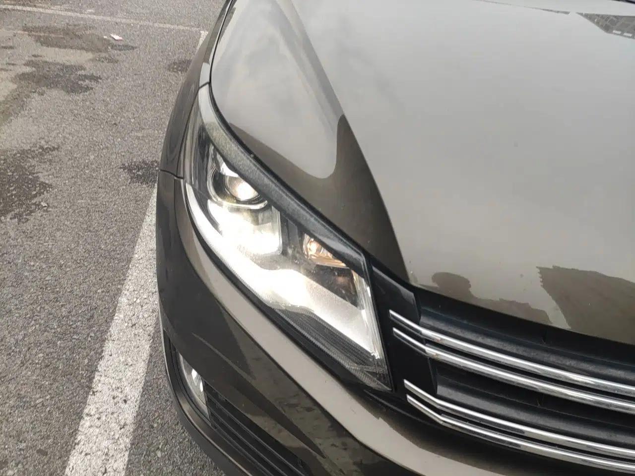 Volkswagen Tiguan 2016 280TSI Automatic Two-Wheel-Drive Silk Road Style Edition — миниатюра 7