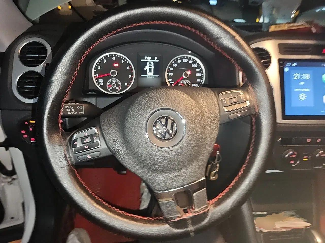 Volkswagen Tiguan 2017 300TSI Automatic Two-Wheel Drive Silk Road Comfort Edition — миниатюра 7