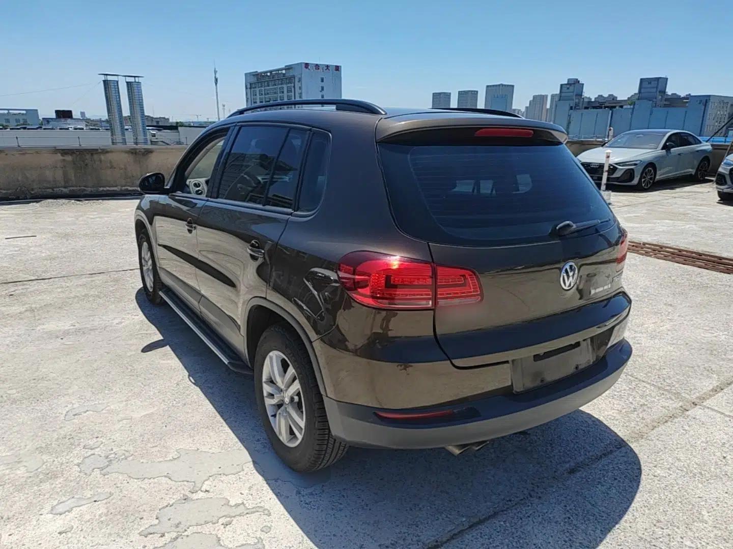 Volkswagen Tiguan 2016 300TSI Automatic Two-Wheel Drive Trend Edition — миниатюра 13