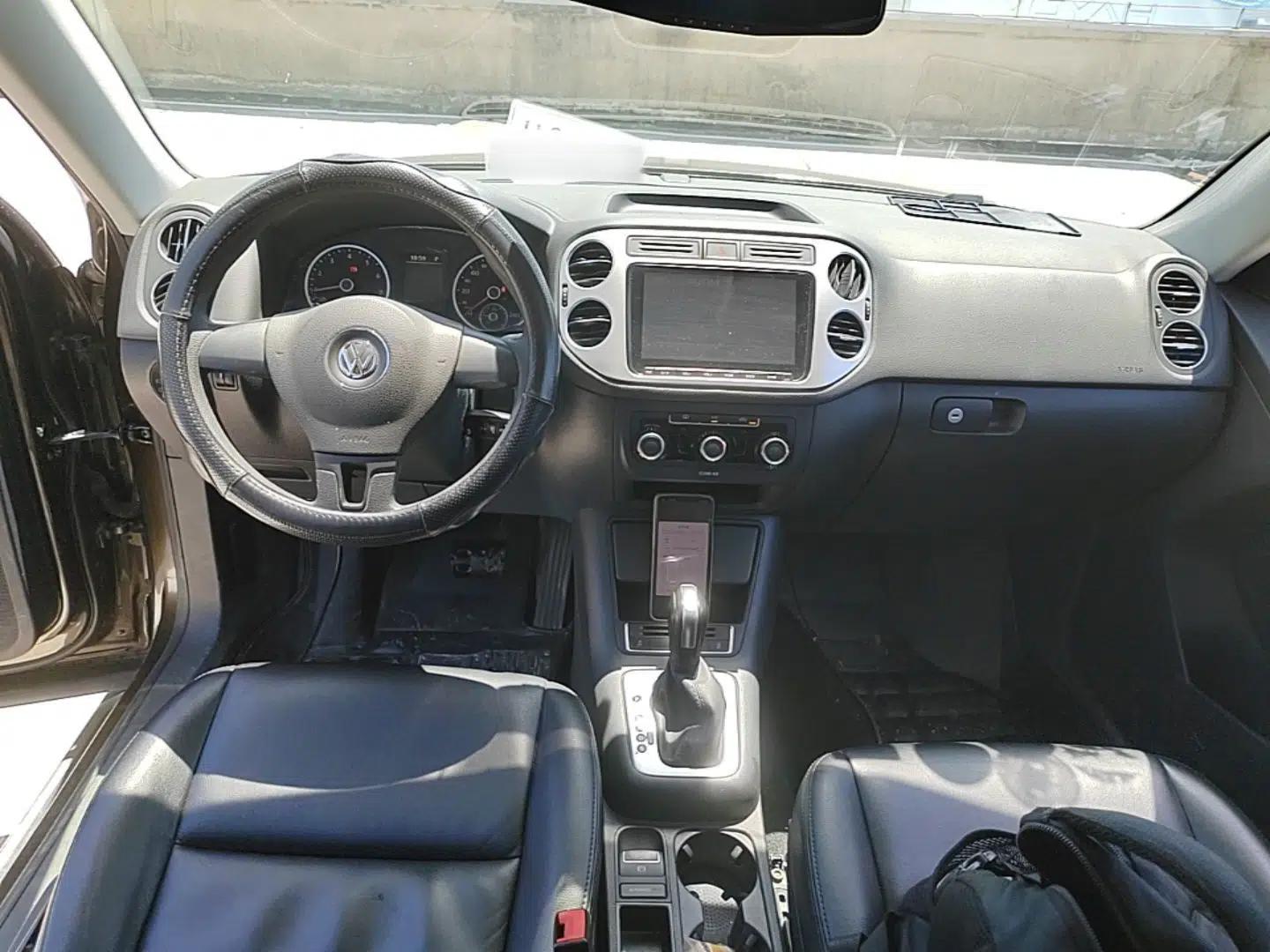 Volkswagen Tiguan 2016 300TSI Automatic Two-Wheel Drive Trend Edition — миниатюра 17