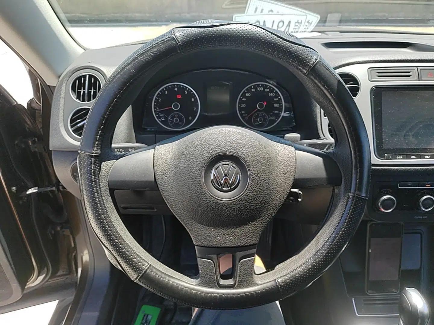 Volkswagen Tiguan 2016 300TSI Automatic Two-Wheel Drive Trend Edition — миниатюра 18