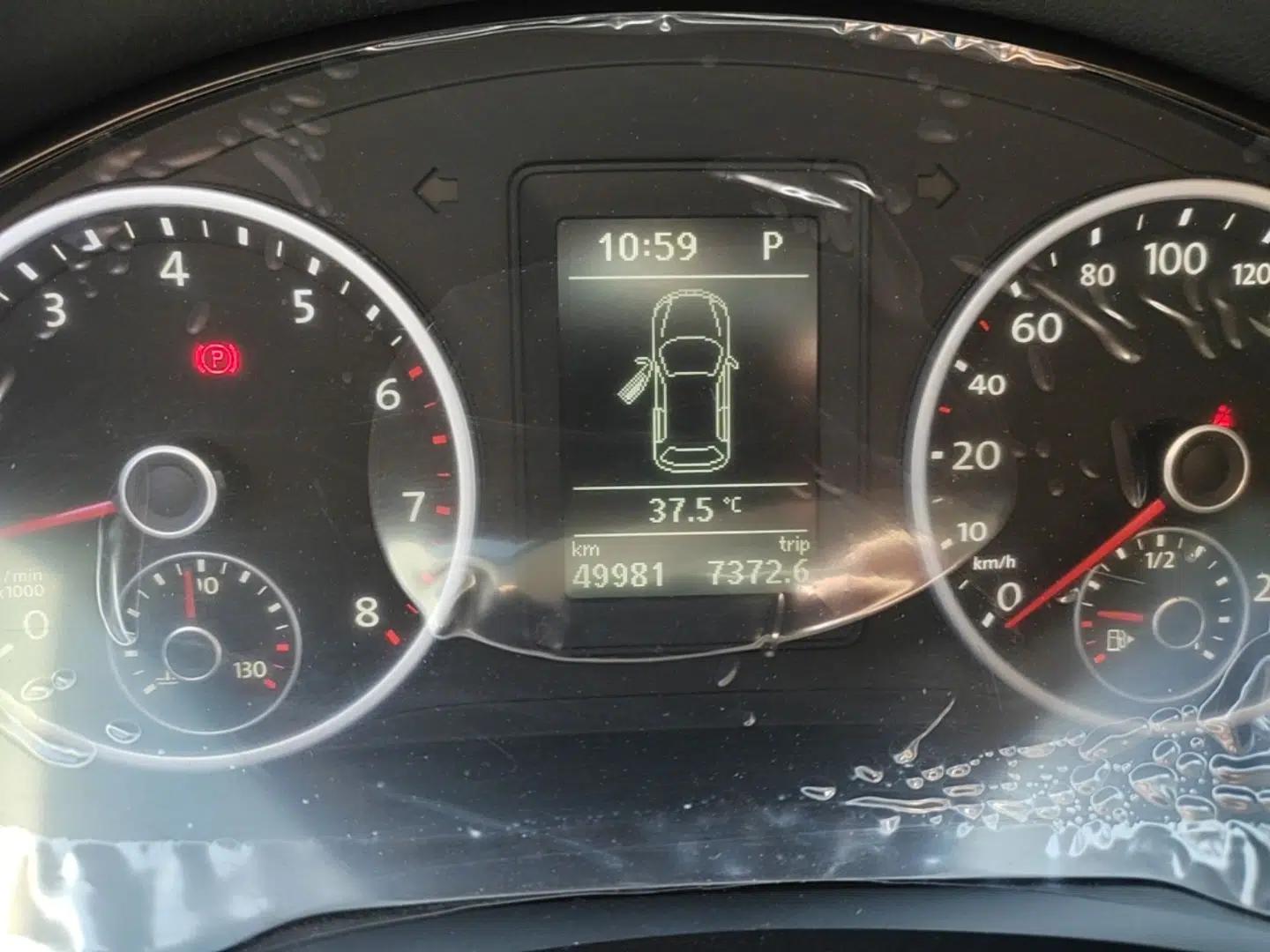 Volkswagen Tiguan 2016 300TSI Automatic Two-Wheel Drive Trend Edition — миниатюра 19