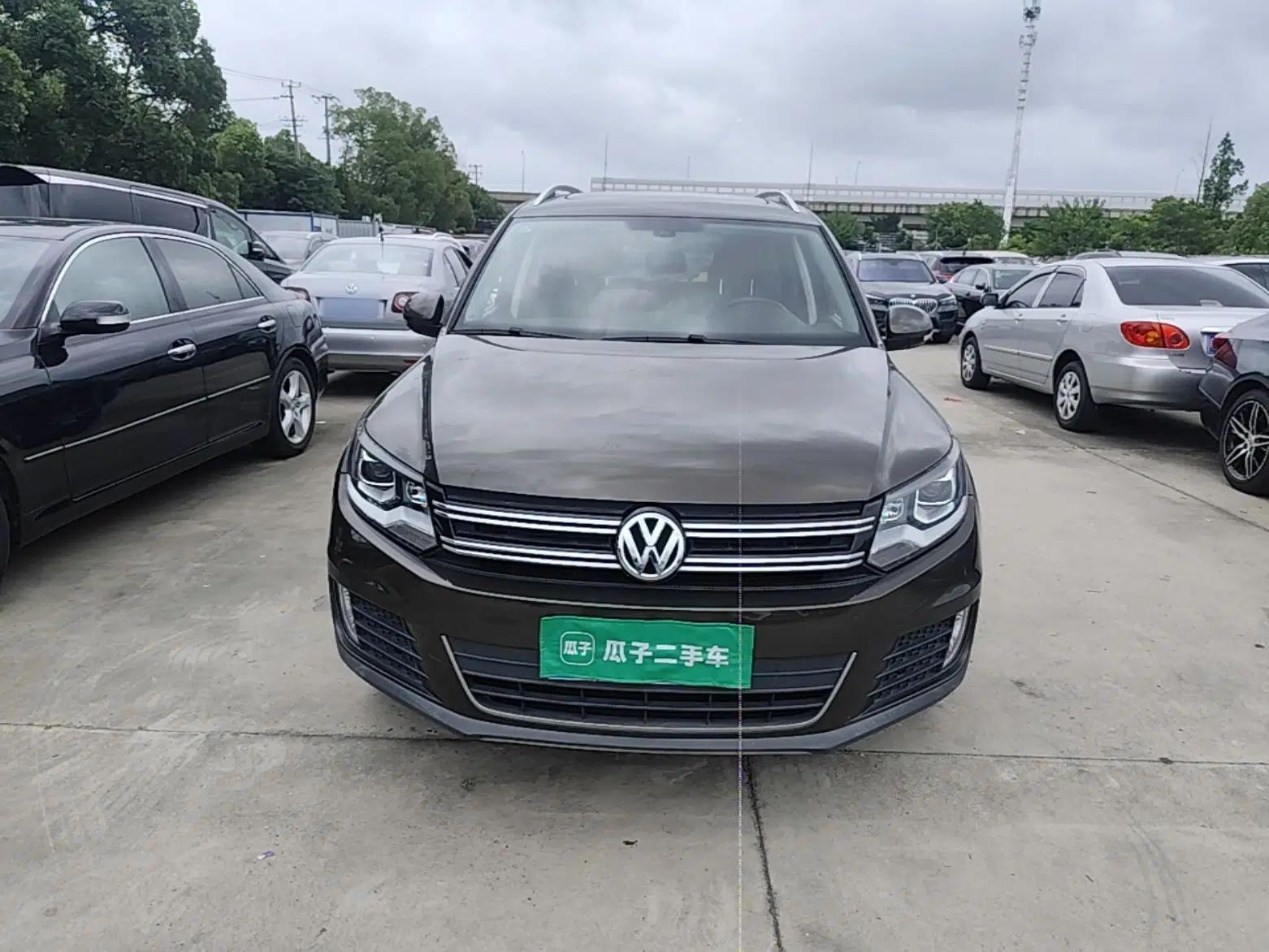 Volkswagen Tiguan 2016 300TSI Automatic All-Wheel Drive Luxury Edition — миниатюра 2