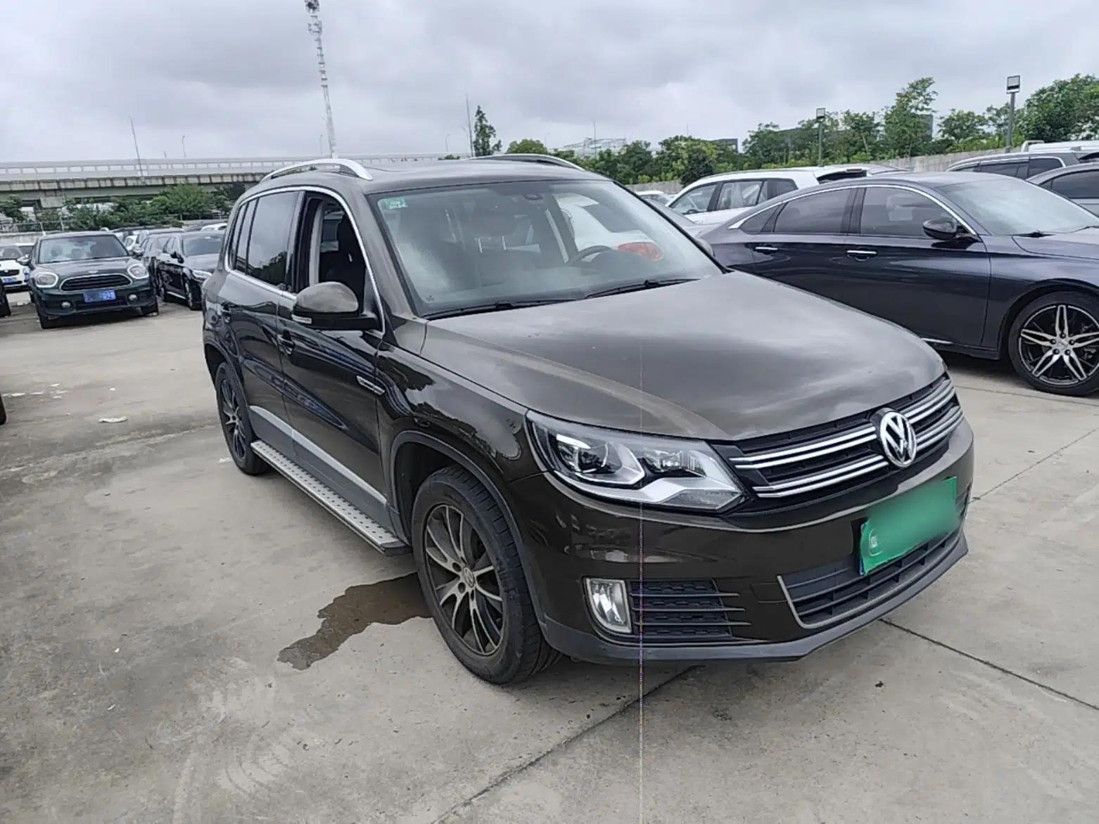 Volkswagen Tiguan 2016 300TSI Automatic All-Wheel Drive Luxury Edition — миниатюра 3