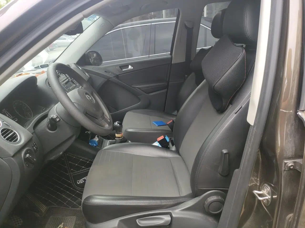 Volkswagen Tiguan 2015 1.8TSI Manual Two-Wheel Drive Fashion Edition — миниатюра 15