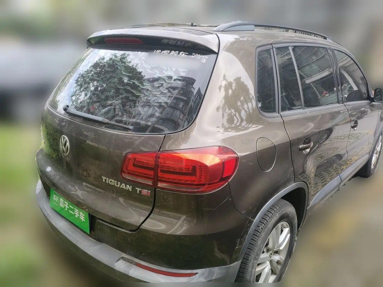 Volkswagen Tiguan 2015 1.8TSI Manual Two-Wheel Drive Fashion Edition — миниатюра 6