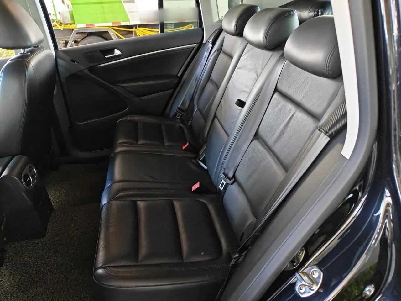 Volkswagen Tiguan 2015 1.8TSI Automatic Two-Wheel Drive Luxury Model — миниатюра 17