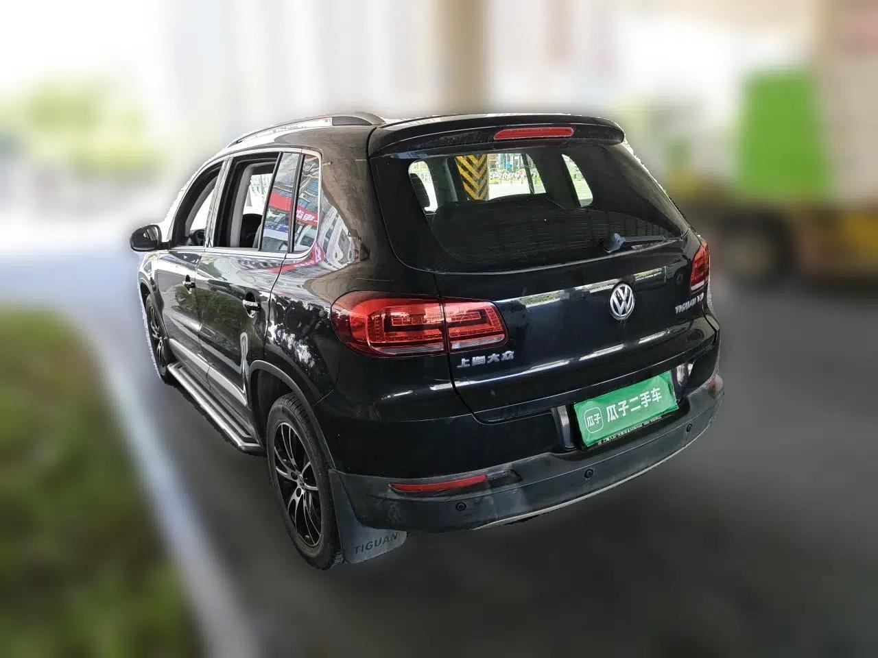 Volkswagen Tiguan 2015 1.8TSI Automatic Two-Wheel Drive Luxury Model — миниатюра 4