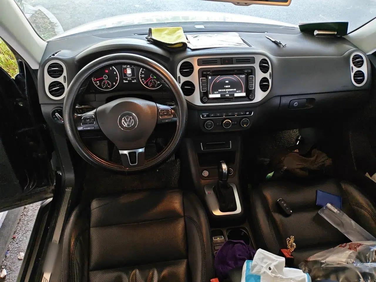 Volkswagen Tiguan 2015 1.8TSI Automatic Two-Wheel Drive Luxury Model — миниатюра 9