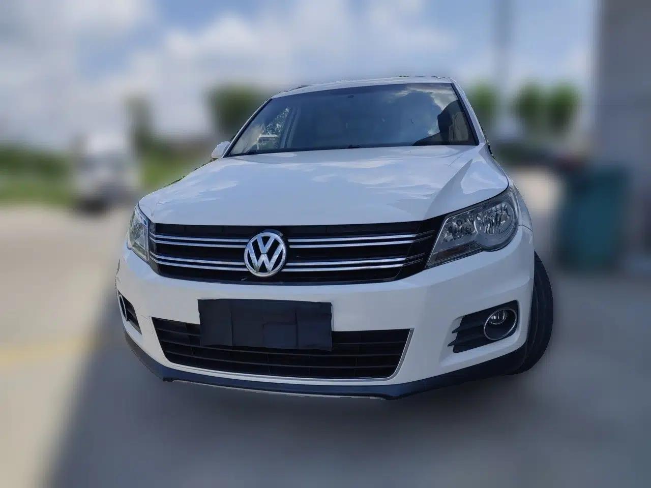 Volkswagen Tiguan 2012 1.8TSI Automatic All-Wheel Drive Elite Edition — миниатюра 2